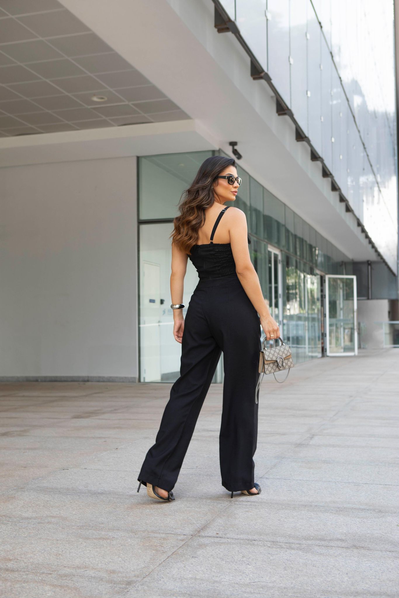Conjunto calça e cropped flores