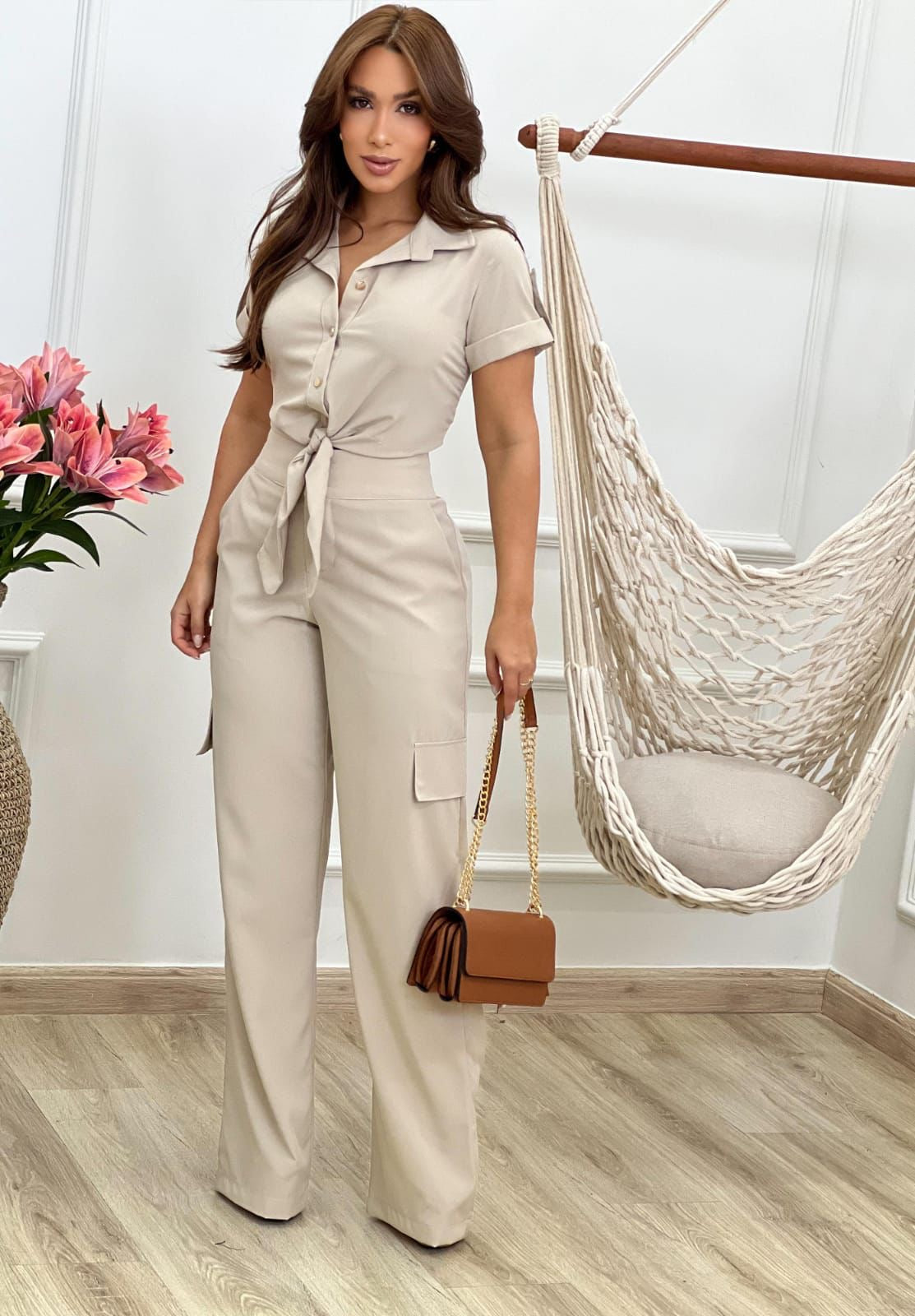 Beige crepe pants set