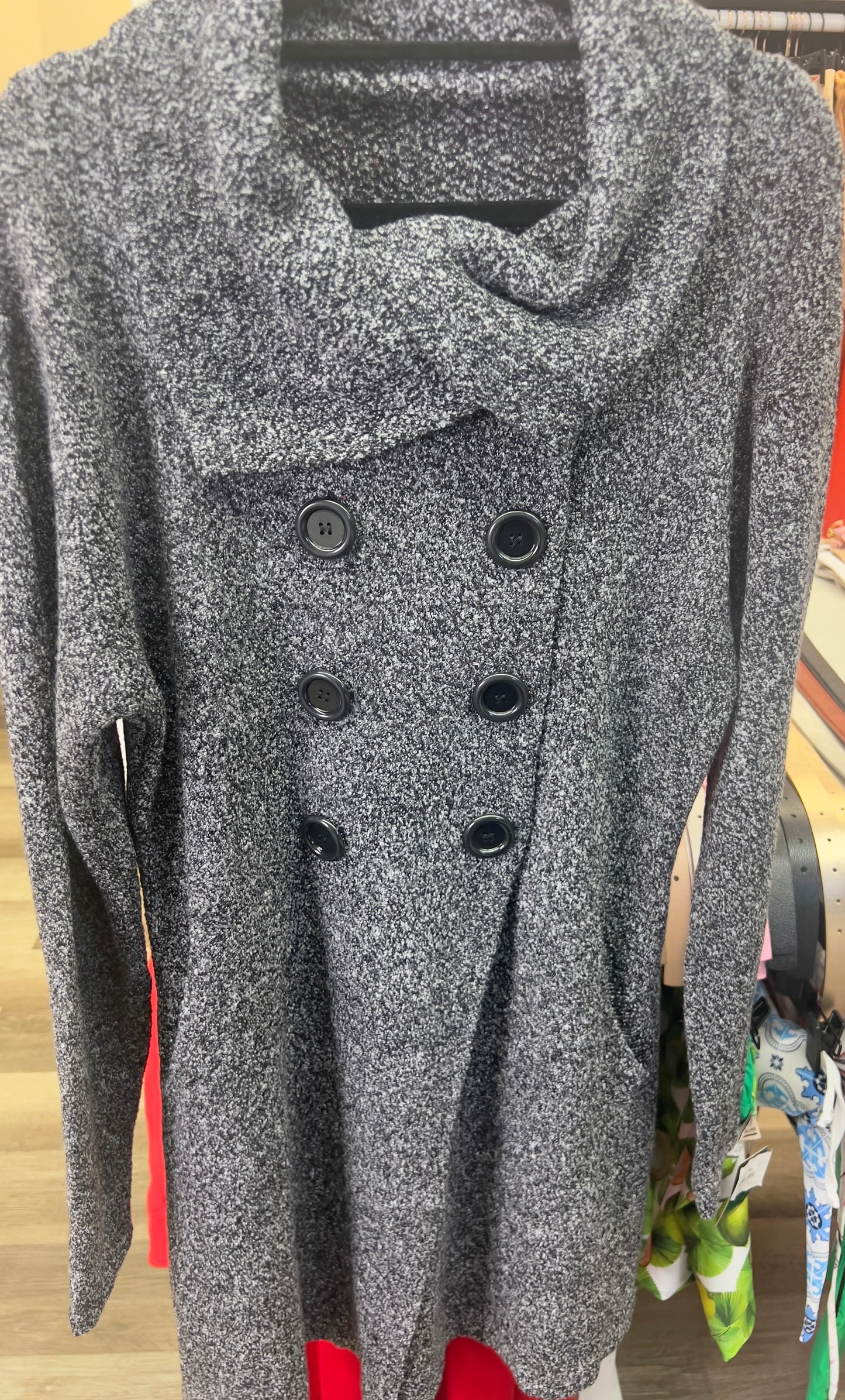 6-button mousse coat with pocket